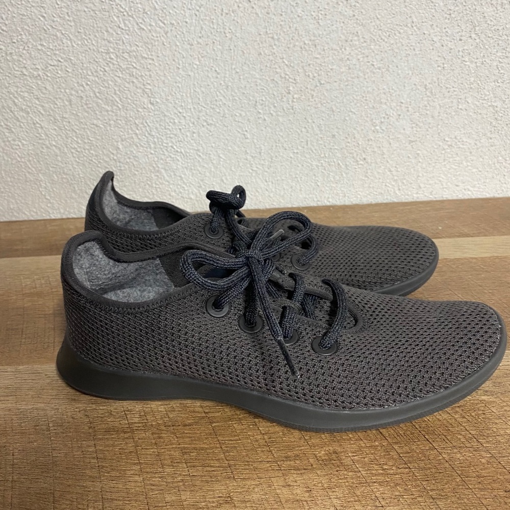 Allbird Charcoal athletic shoes size 8